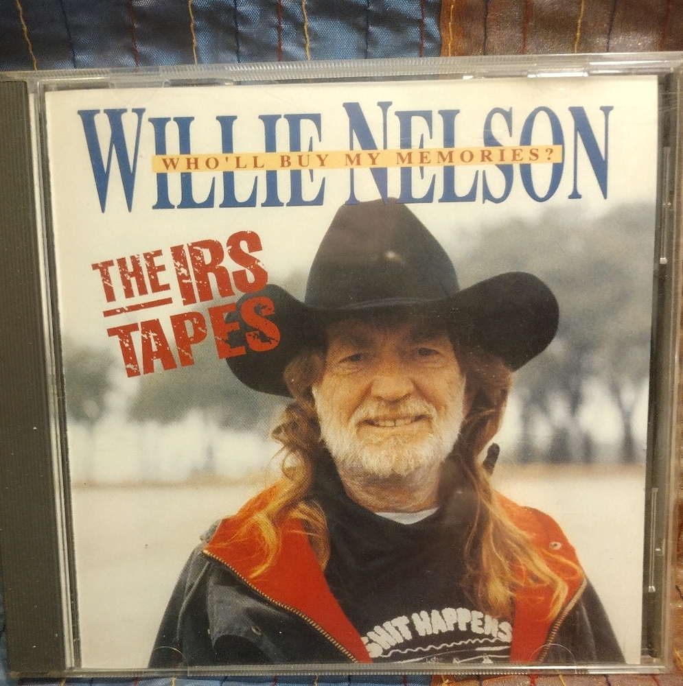 Willie Nelson CD ( The IRS Tapes )